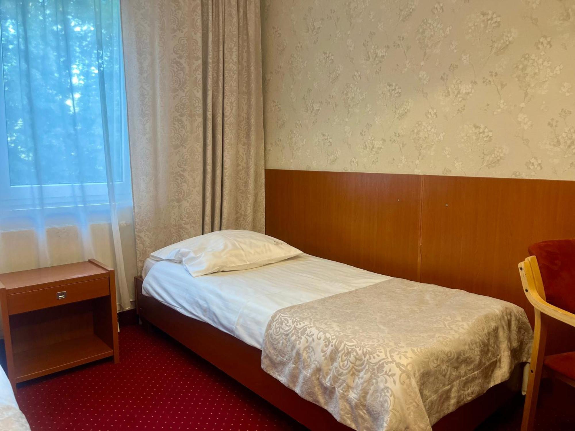 Hotel Albatros Serwy エクステリア 写真
