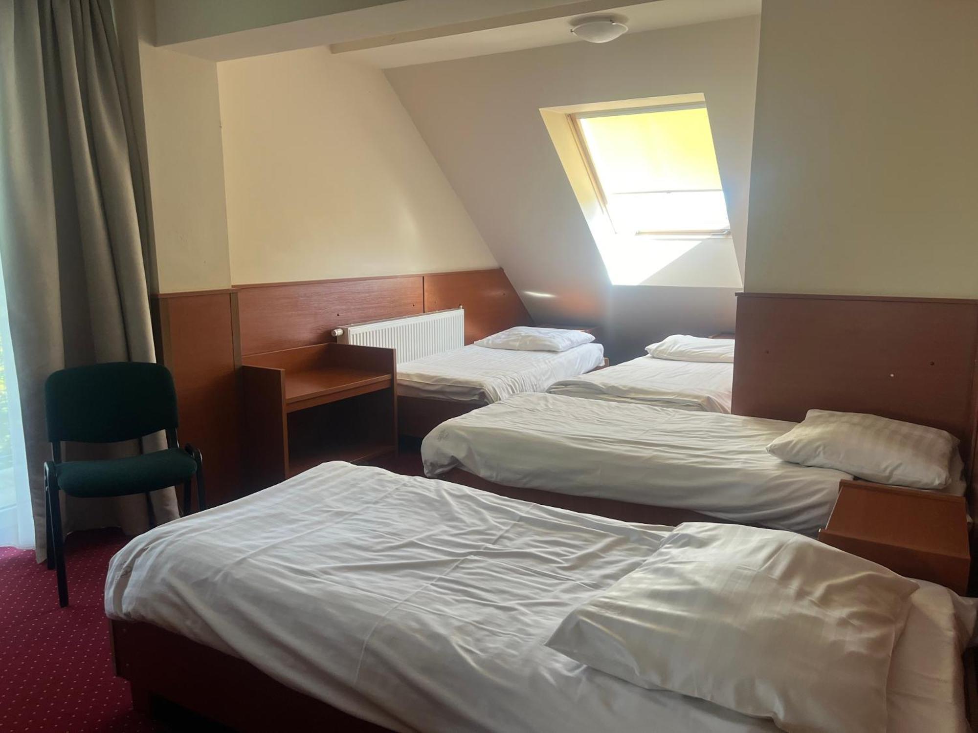 Hotel Albatros Serwy 部屋 写真