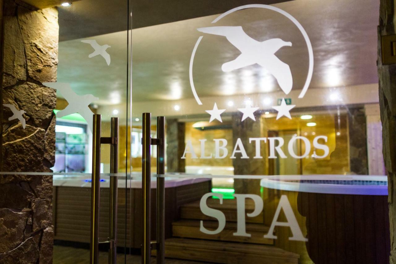 Hotel Albatros Serwy エクステリア 写真