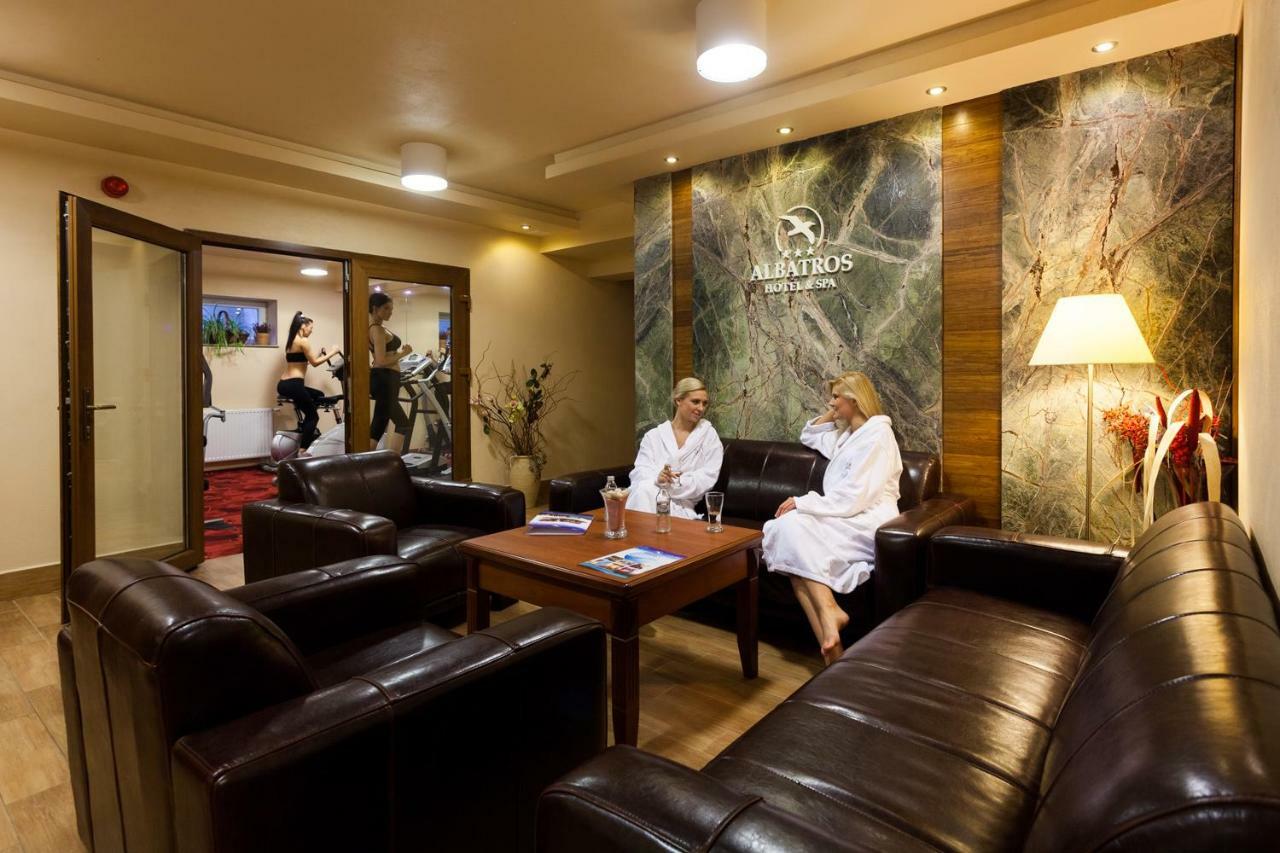 Hotel Albatros Serwy エクステリア 写真